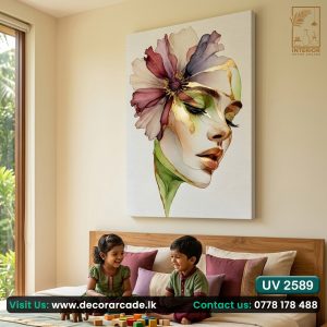 UV2589 Girl Wall Art